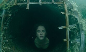 'Infierno bajo el agua' se define con tres palabras: mala, mala y previsible