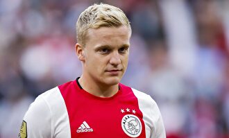 Donny van de Beek, en un partido con el Ajax. | Cordon Press