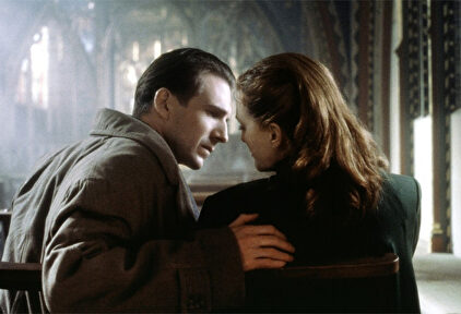 Adaptación de 'El final del affair' dirigida por Neil Jordan y protagonizada por Julianne Moore. | Youtube