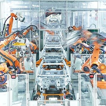 Una fábrica de coches |  Europa Press