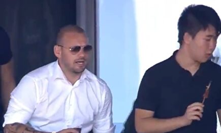 El brutal cambio físico de Sneijder sólo dos semanas después de retirarse