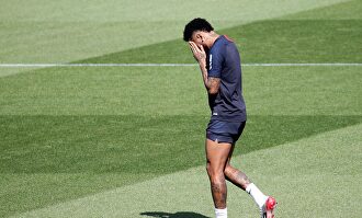 Neymar continúa siendo jugador del PSG. | EFE