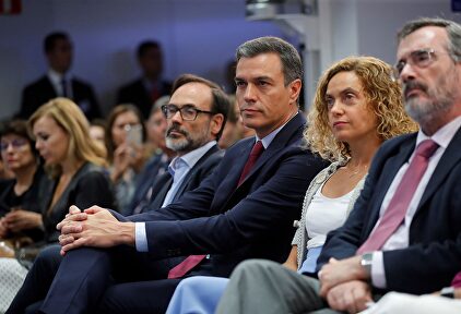 Pedro Sánchez en un acto feminista celebrado este jueves | EFE