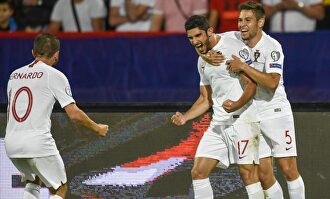 El increíble golazo de Guedes contra Serbia