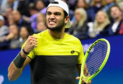 Matteo Berrettini ante Rafa Nadal. | Cordon Press