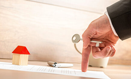 Golpe del TJUE a la banca | Alamy