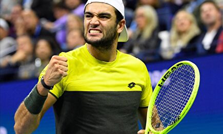 Matteo Berrettini ante Rafa Nadal. | Cordon Press