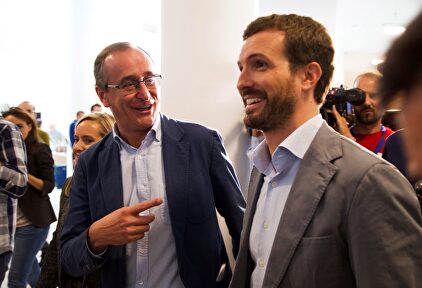 Pablo Casado y Alfonso Alonso este sábado. | EFE