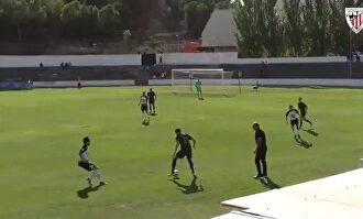 El golazo de la temporada se vio en Segunda B: Morcillo la clava desde su casa