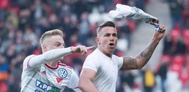 La chilena de Zsori se lleva el premio Puskas al mejor gol