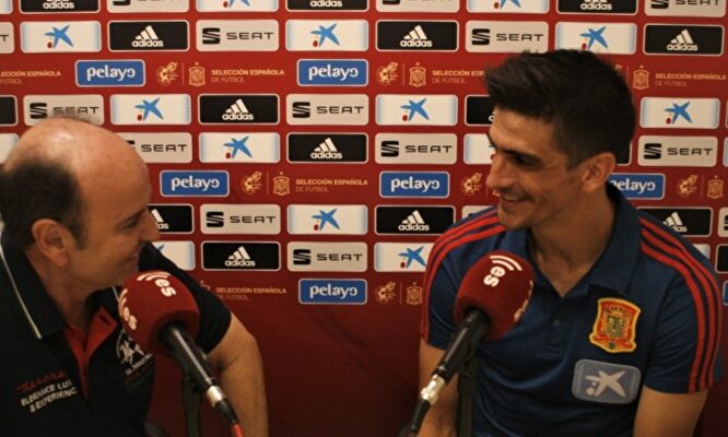 Gerard Moreno, durante la entrevista a esRadio en la Ciudad del Fútbol de Las Rozas. | Guillermo Domínguez