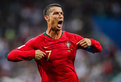 Cristiano Ronaldo hace historia con una exquisita vaselina