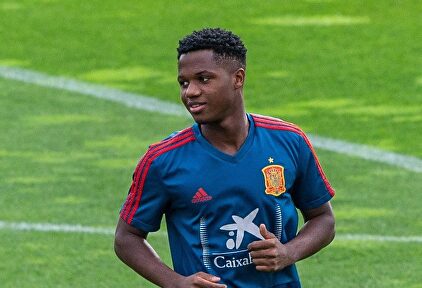Ansu Fati entrena con la selección española sub-21 en Las Rozas. | EFE