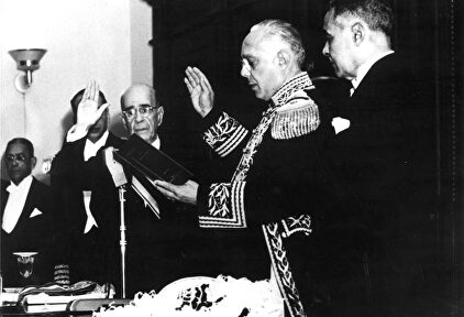 Rafael Leónidas Trujillo, prestando juramento como presidente de la República Dominicana | Cordon Press