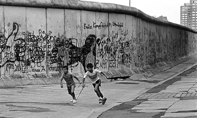 Vivir al otro lado: así fueron los años del Muro de Berlín