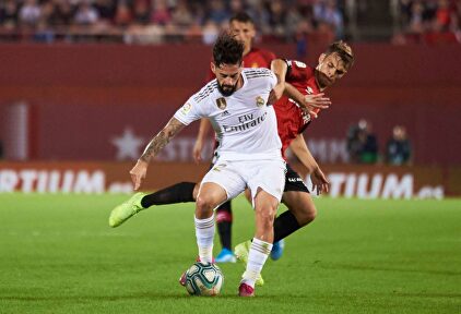 Isco, en acción ante el Mallorca en Son Moix. | Cordon Press