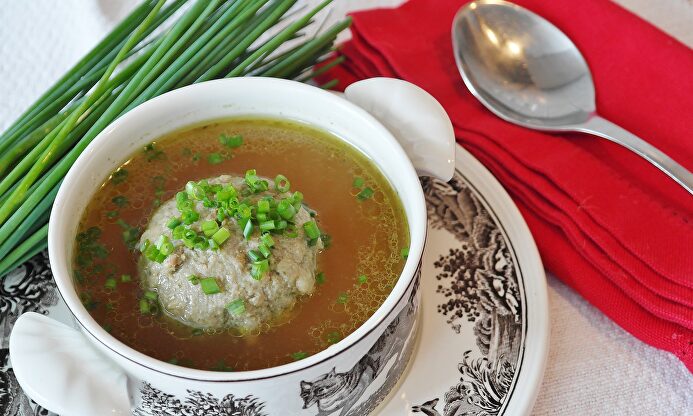 Una sopa. |  Pixabay/CC/RitaE