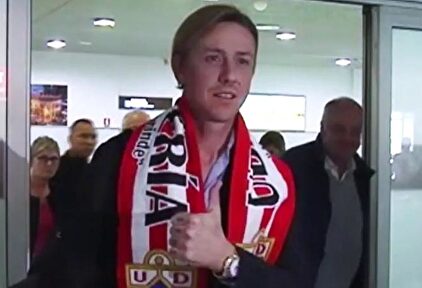 Guti, a la llegada a Almería. | Captura TV