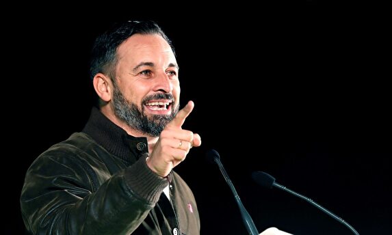 El presidente de Vox, Santiago Abascal, en un acto en Sevilla | EFE