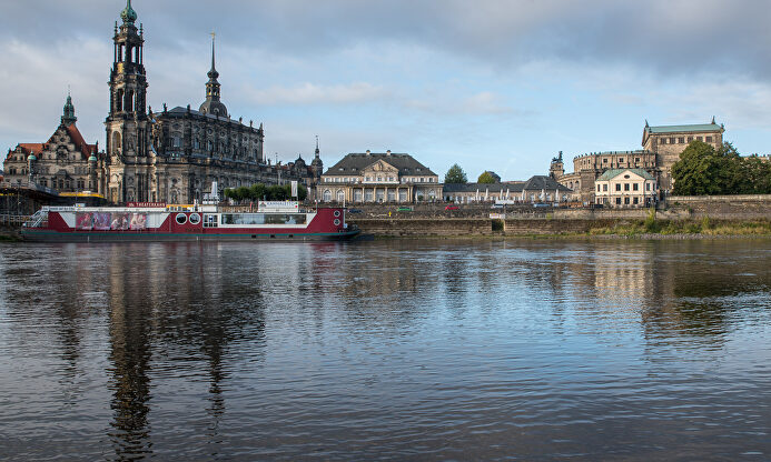 Vista del casco antiguo de Dresde desde la otra orilla del Elba. | C.Jorda