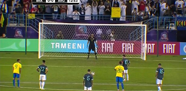 Messi decide un clásico descafeinado en el debut de Rodrygo con Brasil