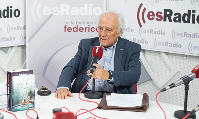 El escritor y columnista Raúl del Pozo | David Alonso Rincón