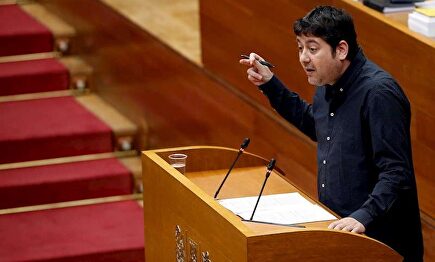 Josep Nadal, diputado de Compromís que se ha negado a hablar en castellano | EFE