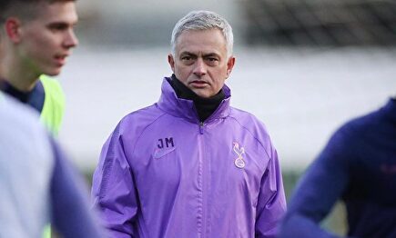 José Mourinho dirige su primer entrenamiento al frente del Tottenham. | Cordon Press