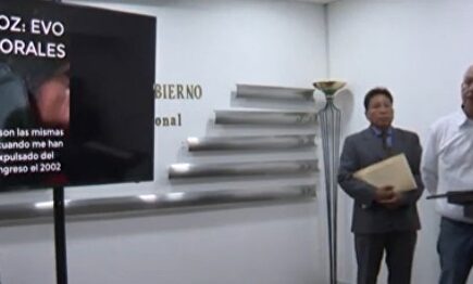 El ministro Murillo presenta el audio de Evo Morales. | Imagen TV