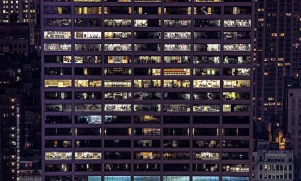 Edificio de oficinas | Pixabay/CC/Free-Photos