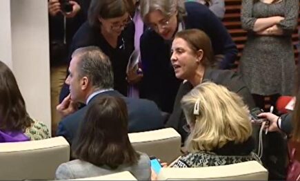 Hacerle 'un otmani' a un señor de Vox