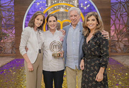 Isabel Preysler, Tamara Falcó, Mario Vargas Llosa y Sandra Falcó | rtve