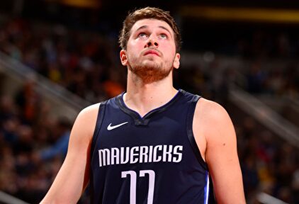 Otra noche espectacular de Doncic para igualar su mejor marca anotadora