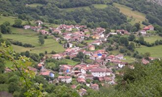 Ponga, aldea asturiana donde te pagan por vivir | Turismo Asturias