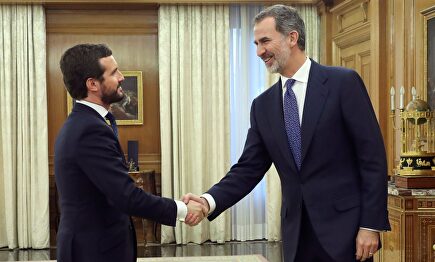 Casado junto al Rey | EFE