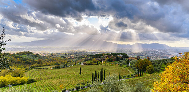 La Toscana en invierno: una pequeña ruta con paisajes increíbles, mucha gastronomía y un palacio