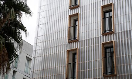 Así son los pisos contenedores de Ada Colau