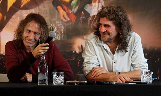 Robe Iniesta e Iñaki 'Uoho' Antón, durante la rueda de prensa de este jueves | EFE