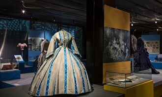 Un viaje por la moda y las tendencias a través de la prensa española