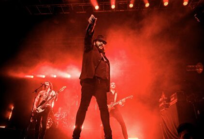 Kutxi Romero, en un concierto de Marea de la gira 'El azogue' | Twitter: @losmareaoficial