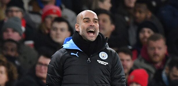 Pep Guardiola, durante un partido con el Manchester City. | EFE