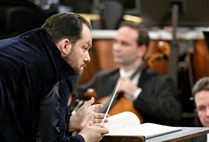 Andris Nelsons durante el Concierto de Año Nuevo 2020 | AFP