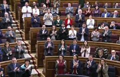 Ovación norcoreana para recibir a Pedro Sánchez