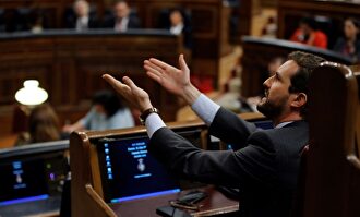Pablo Casado se enfrenta a Bildu. |  EFE