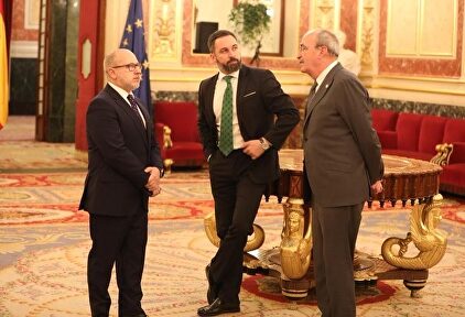 Santiago Abascal con Francisco José Alcaraz y Dioego Salvá. | Vox