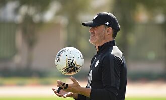 Luis García Plaza entrena en Arabia Saudí | Twitter