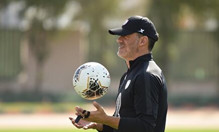Luis García Plaza entrena en Arabia Saudí | Twitter