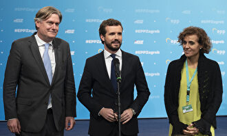 Casado, Montserrat y López-Istúriz. | David Mudarra.