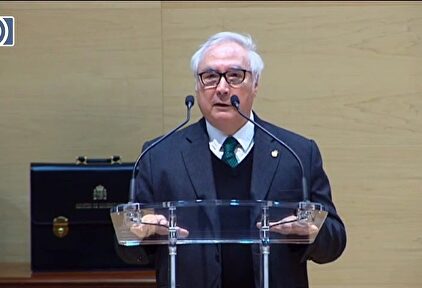 Al ministro de Universidades Castells no le gusta el Ministerio de Universidades