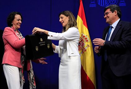 Magdalena Valerio, Yolanda Díaz y José Luis Escrivá, hace unas semanas, en el acto de traspaso de carteras a los nuevos ministros. | EFE